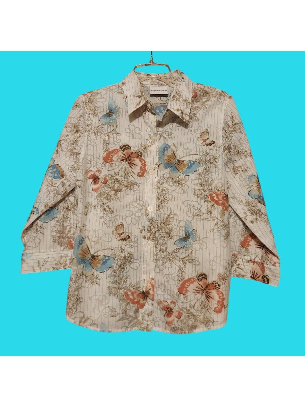 Button Front Wing Tip Blouse with Butterfly Print 3/4" Sleeves